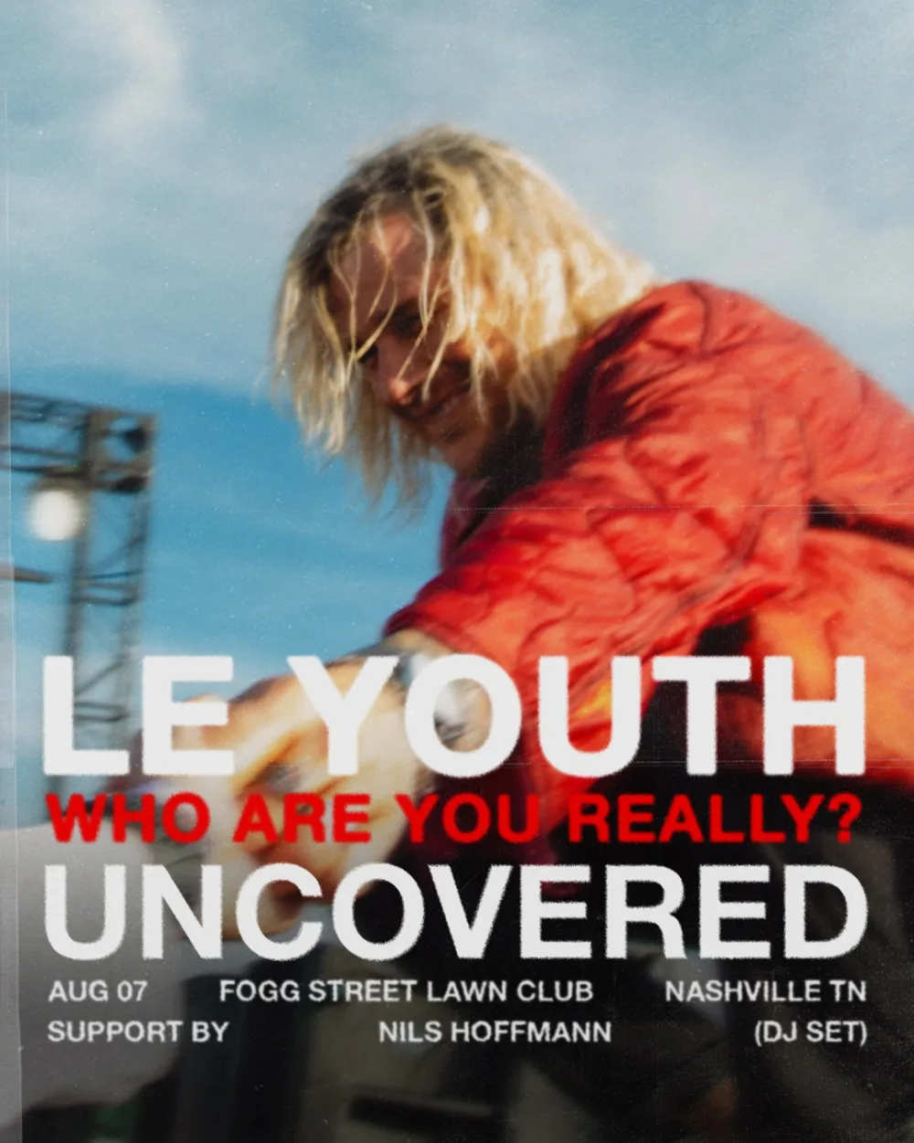 Le Youth, Nils Hoffmann